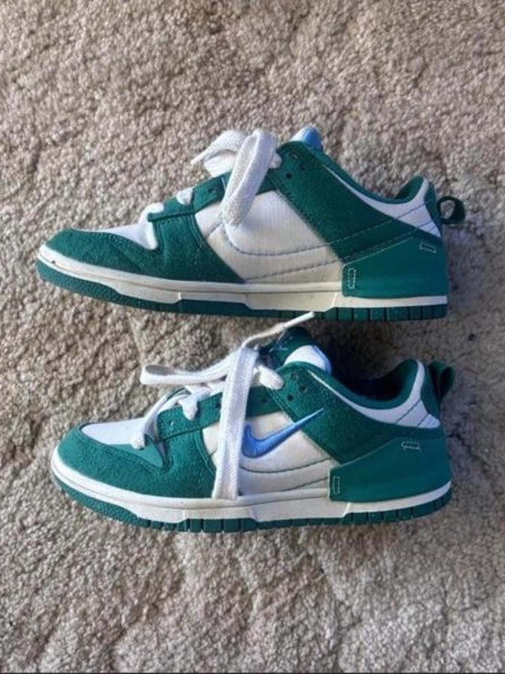 Nike Women’s Dunk Low Disrupt 2 'Malachite' - Picture 3 of 5